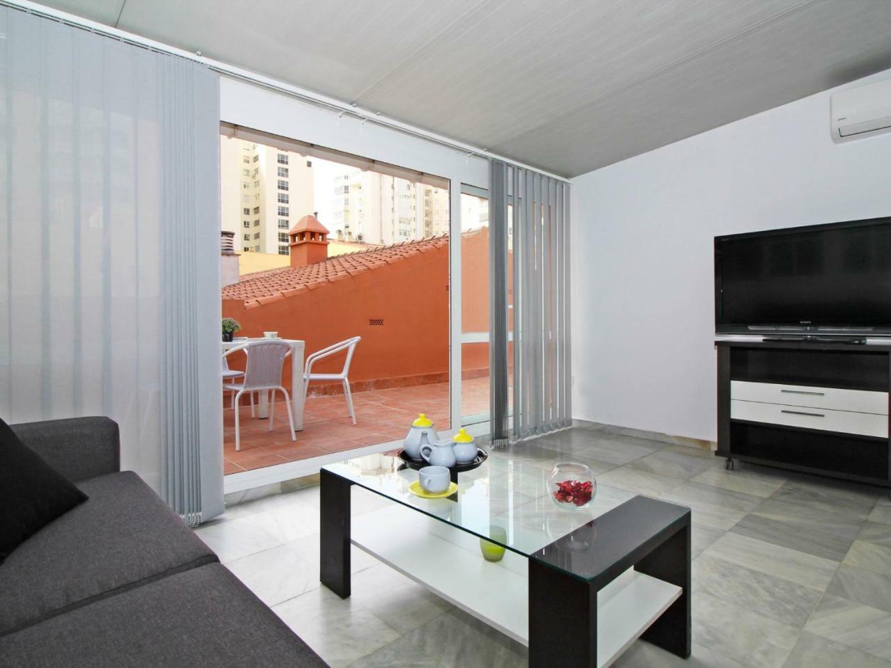 Del Parque Flats Malagueta Beach Malaga Exterior photo